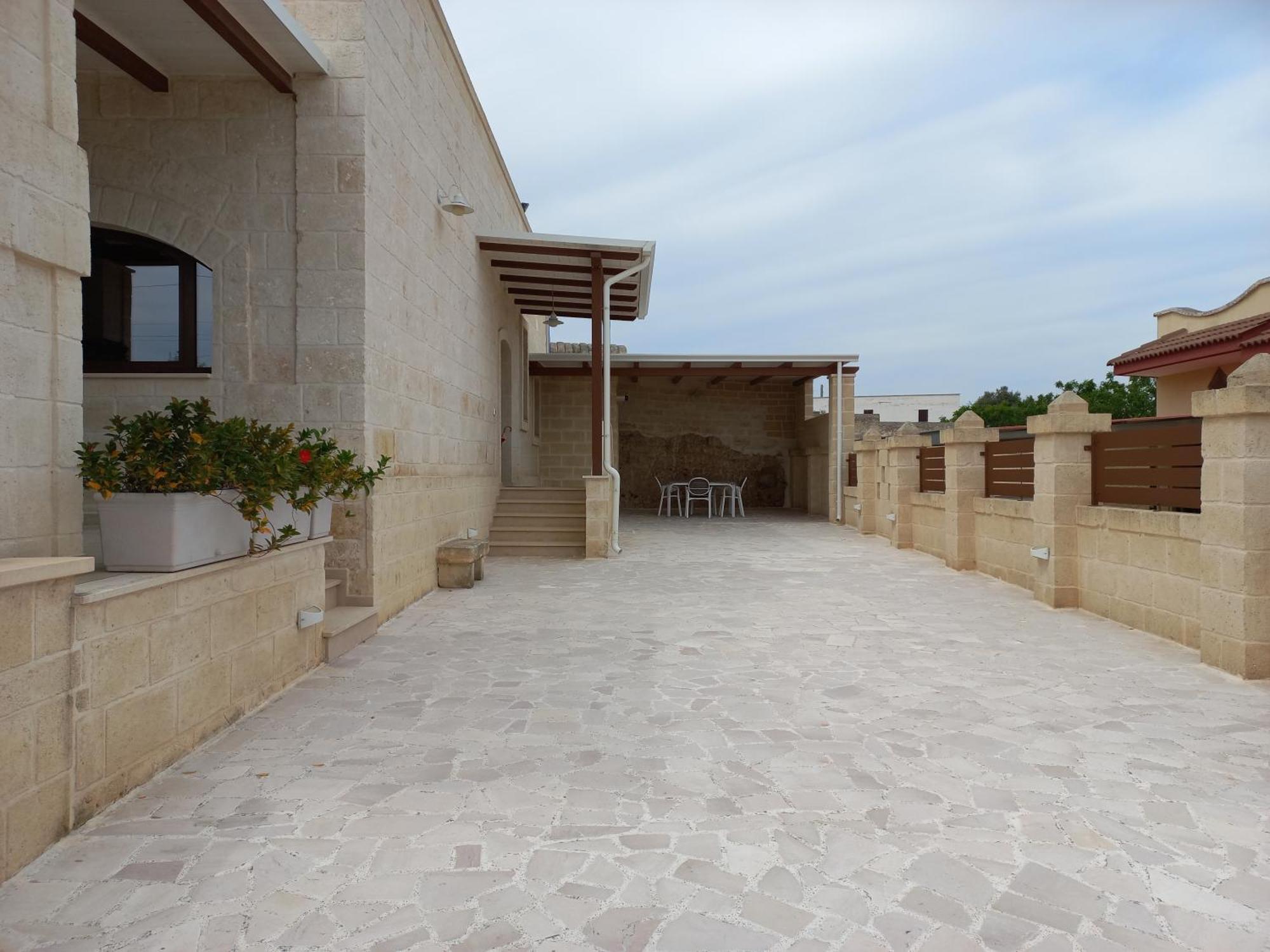 Le Stelle Di Nonna Anna Villa โมโนโปลี ภายนอก รูปภาพ